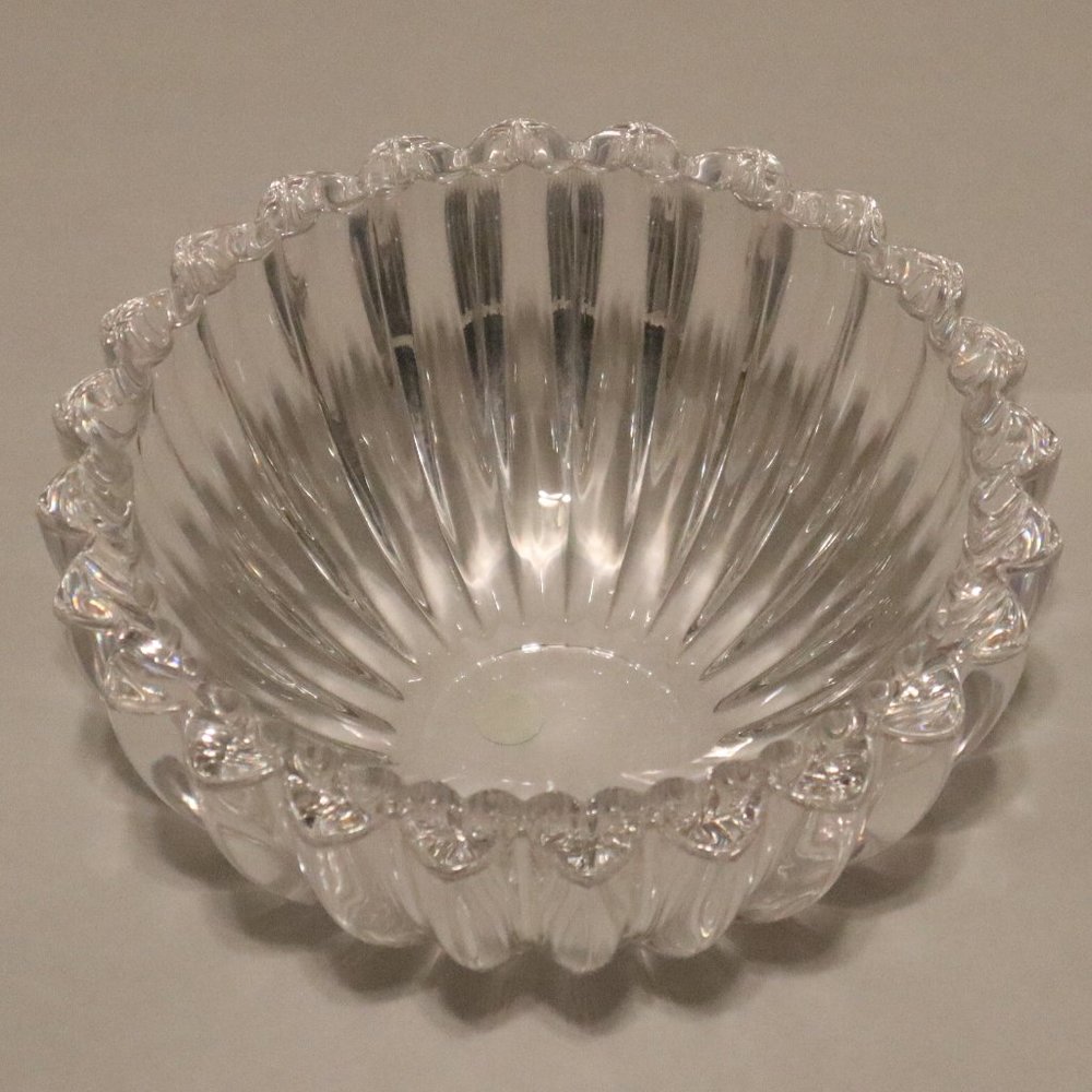 Tiffany & Co Rim of Hearts Dish - Brand New - Glass White Stamped Tiffany & Co.